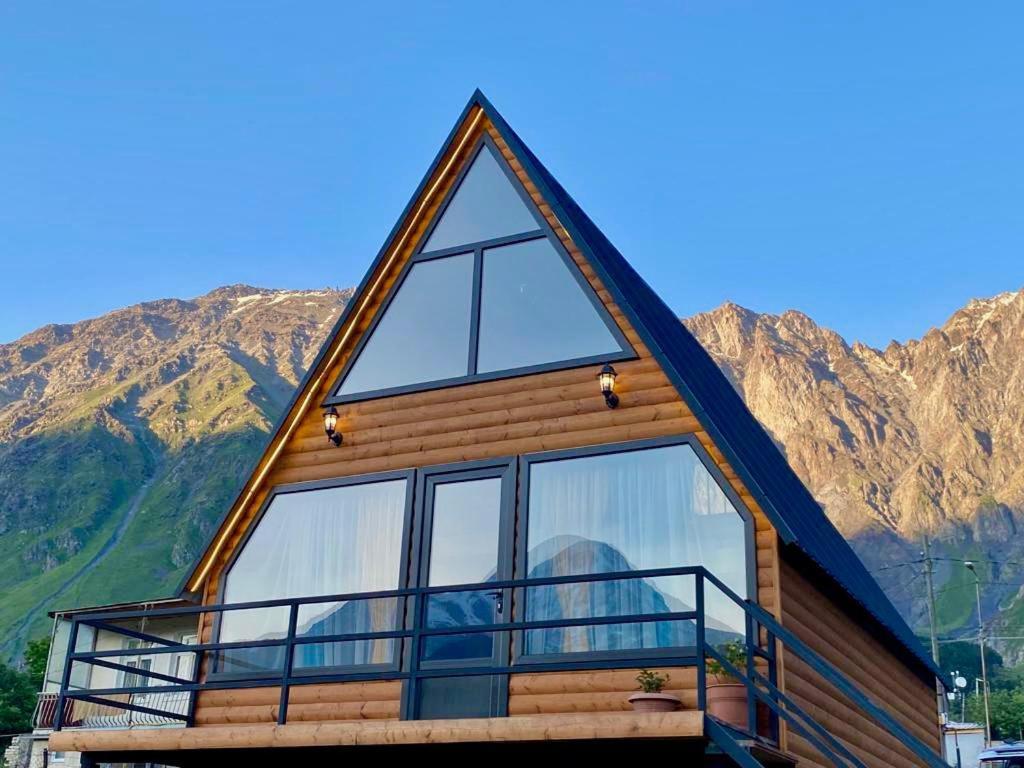 Qusha Cottage Kazbegi Esterno foto