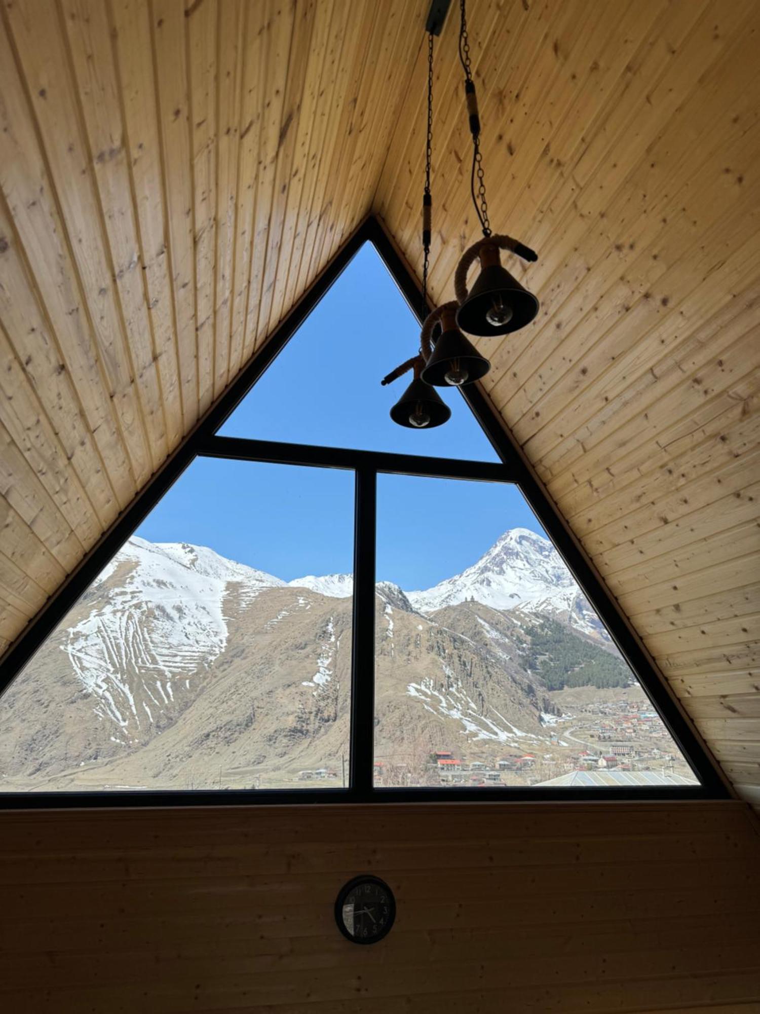 Qusha Cottage Kazbegi Esterno foto